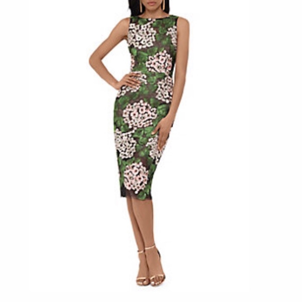 Embroidered Xscape dress. Sz 6.
